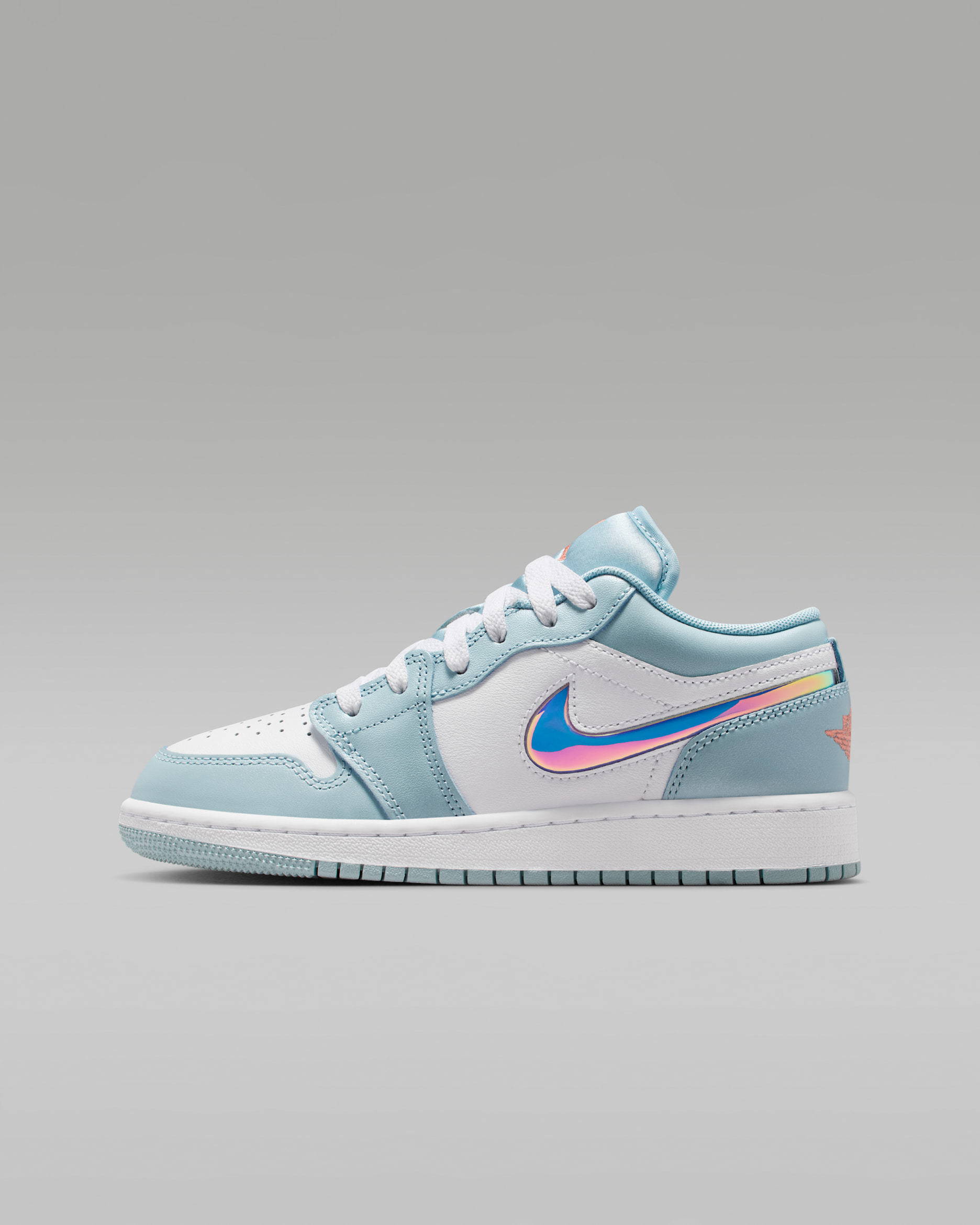 Air Jordan 1 Low SE Big Kids' Shoes. Nike.com